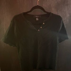 forever21+ black button up baby T